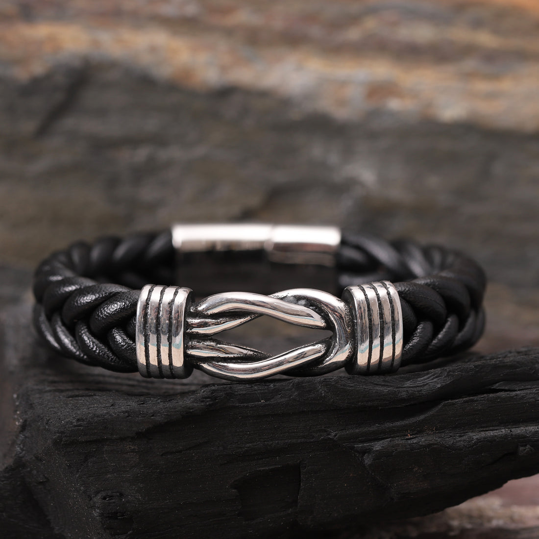 Customizable Infinity Knot Bracelet in premium leather, ideal for sons and boyfriends.